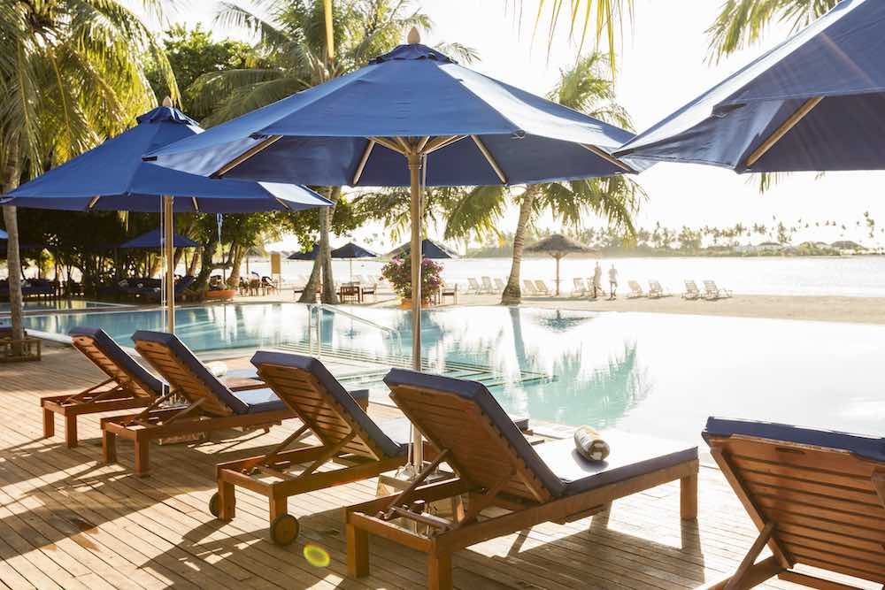 Sunrise Bar at Sun Siyam Olhuveli thumbnail 4